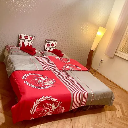 2,5 Izbovy V Ruzinove *